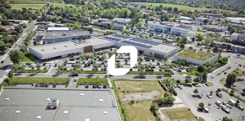 Retail in Gradignan for lease - Building Photo - Image 3 of 3