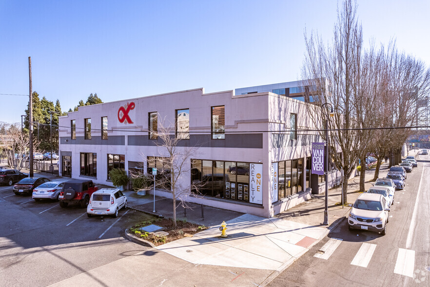 215 W 4th St, Vancouver, WA for lease - Building Photo - Image 1 of 12