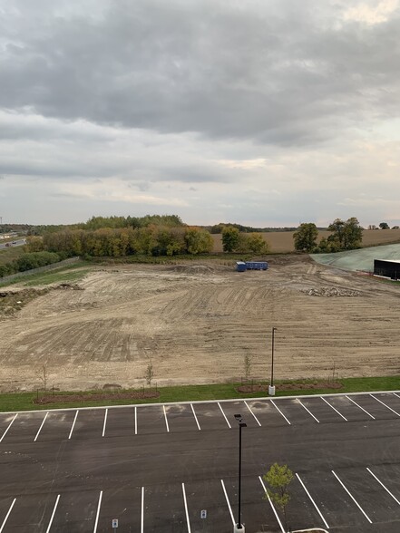 Eric T Smith Way, Aurora, ON for sale - Building Photo - Image 1 of 1