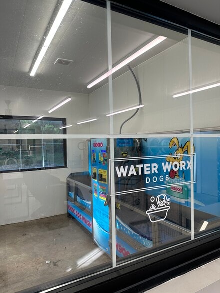 6546 NC-226, Spruce Pine, NC for sale - Interior Photo - Image 3 of 6