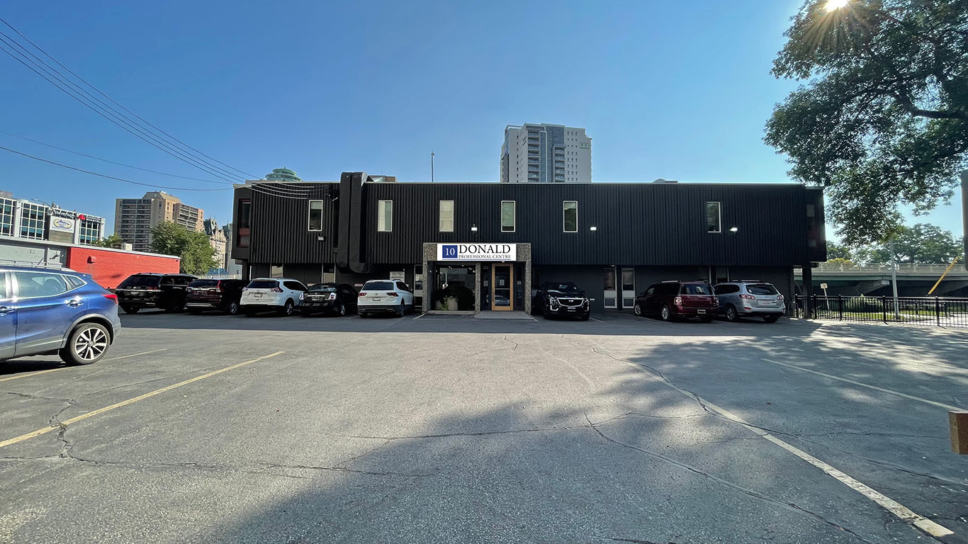 10 Donald St, Winnipeg, MB for lease Building Photo- Image 1 of 3