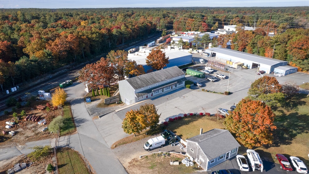 114 Pembroke St, Kingston, MA for sale - Building Photo - Image 3 of 36