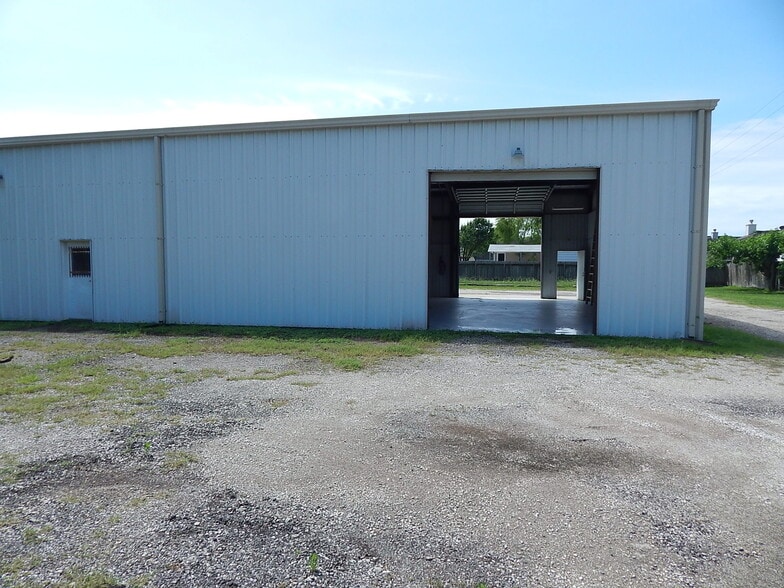 5235 Spring Stuebner Rd, Spring, TX for lease - Building Photo - Image 2 of 11
