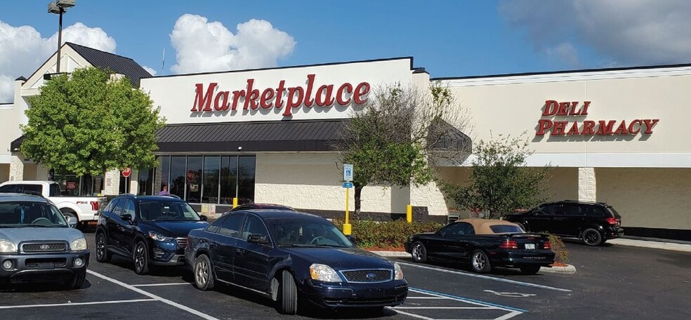 27650-27690 Bermont Rd, Punta Gorda, FL for lease - Building Photo - Image 2 of 7