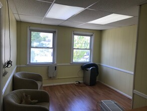 378 Schuyler Ave, Kearny, NJ for lease Interior Photo- Image 2 of 2