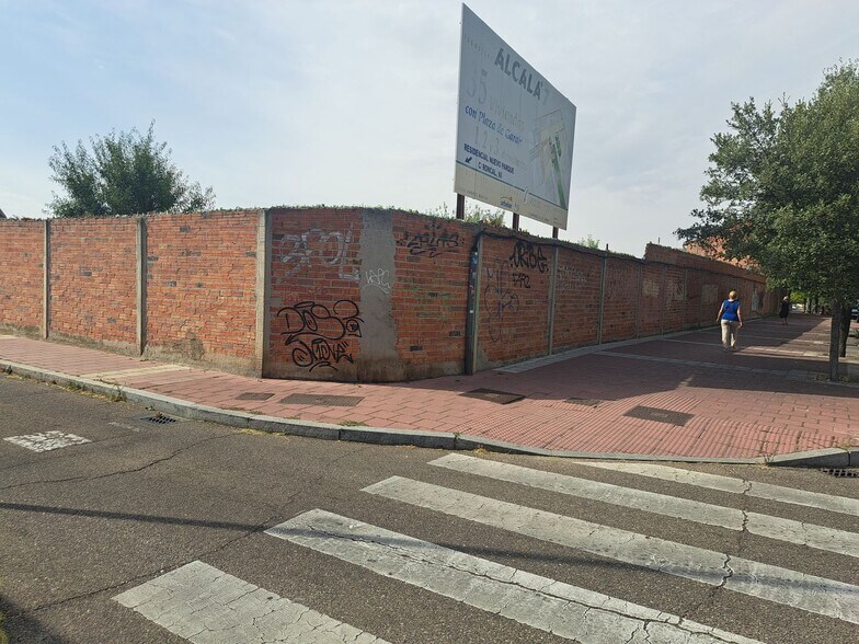 Land in Valladolid for sale - Building Photo - Image 2 of 25