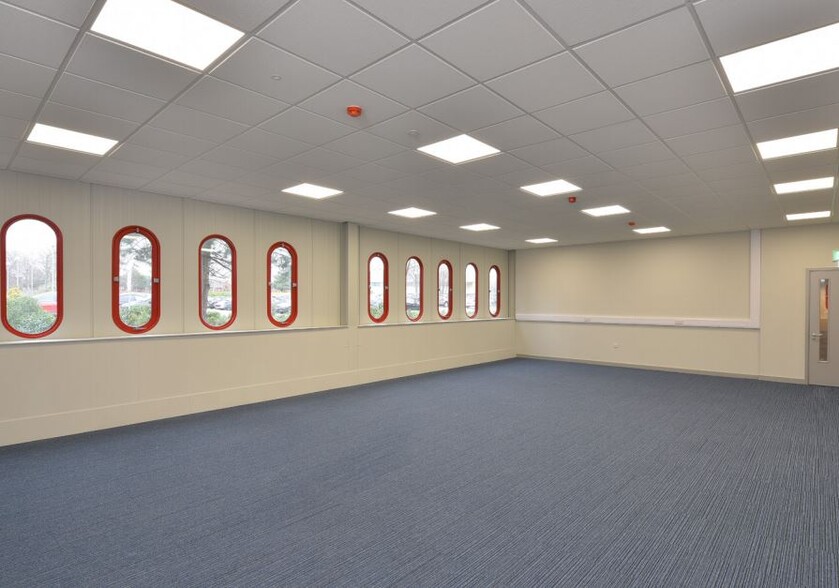 Deltic Way, Netherton for lease - Interior Photo - Image 3 of 3