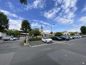 14 Place De L'Europe, Émerainville, SEM - AERIAL map view