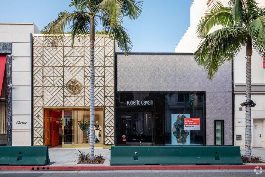 362-366 N Rodeo Dr, Beverly Hills, CA for sale - Primary Photo - Image 1 of 1