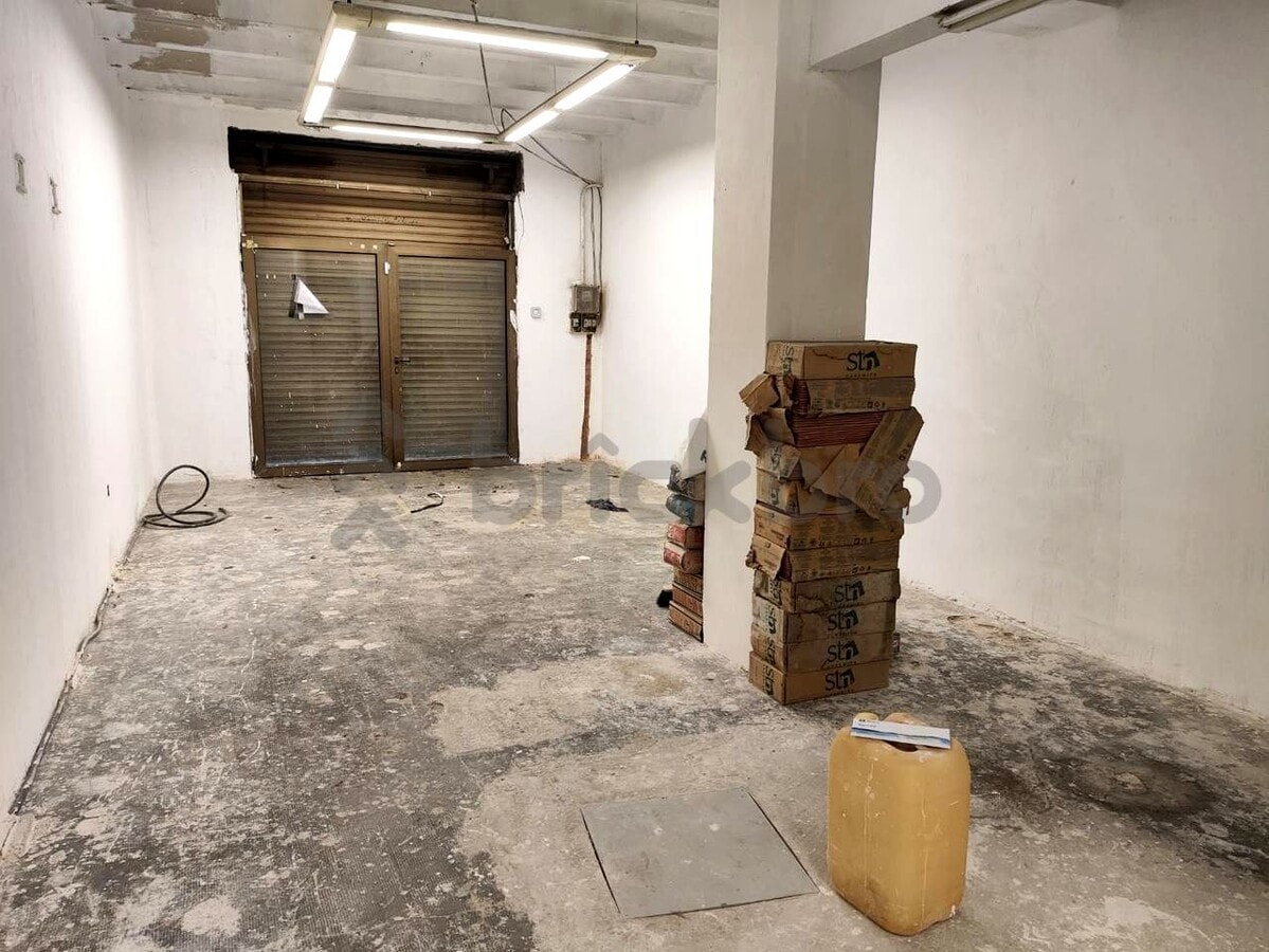 L'Hospitalet de Llobregat, BAR 08904 -  -  - Interior Photo - Image 1 of 7