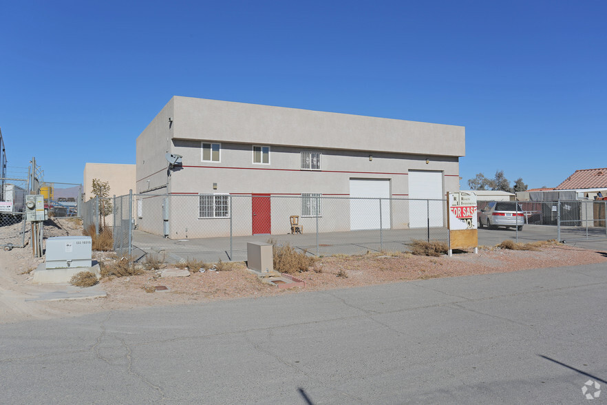 5440 Tolentino Dr, Las Vegas, NV for lease - Primary Photo - Image 1 of 26