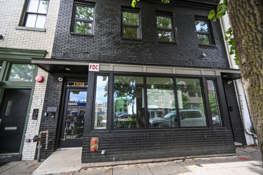 1318 9th St NW, Washington, DC for lease - Building Photo - Image 3 of 5