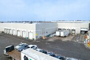 330 Applewood Cres, Vaughan ON - Warehouse
