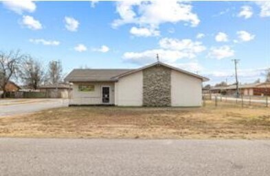 1419 W London St, El Reno, OK for sale Building Photo- Image 1 of 1