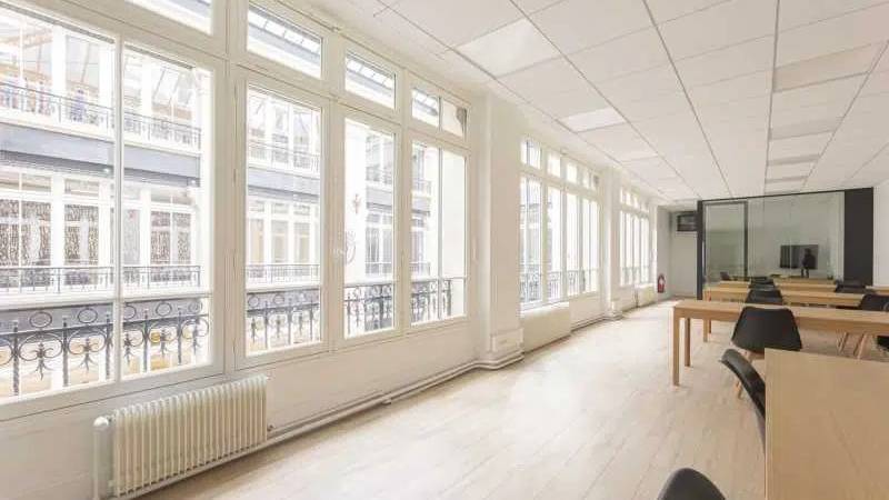 23 Rue Du Mail, Paris for lease Interior Photo- Image 1 of 6
