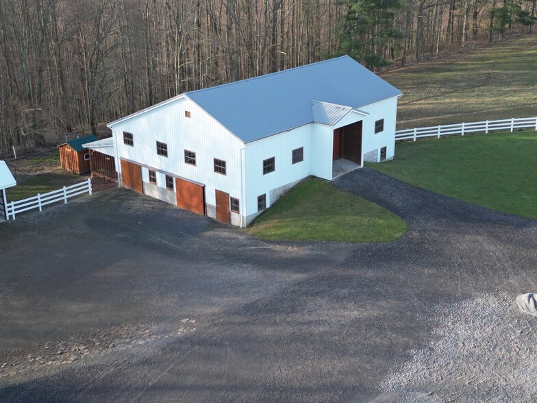 553 Orchard Rd, Ringgold, PA 15770 - Gingerich | LoopNet