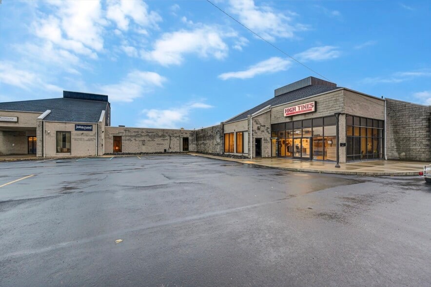 116-120 Monahan Ave, Dunmore, PA for lease - Building Photo - Image 1 of 51
