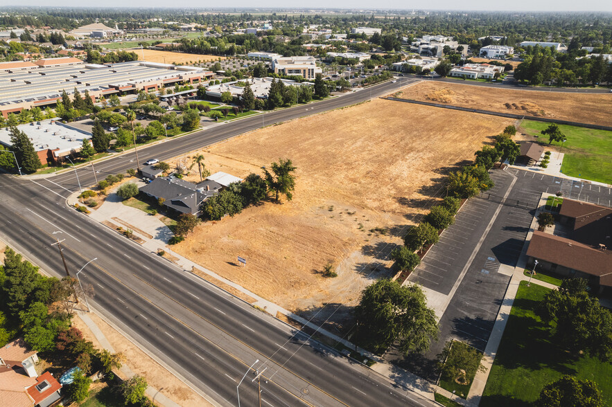 1191 E Alluvial Ave, Fresno, CA for sale - Building Photo - Image 1 of 7