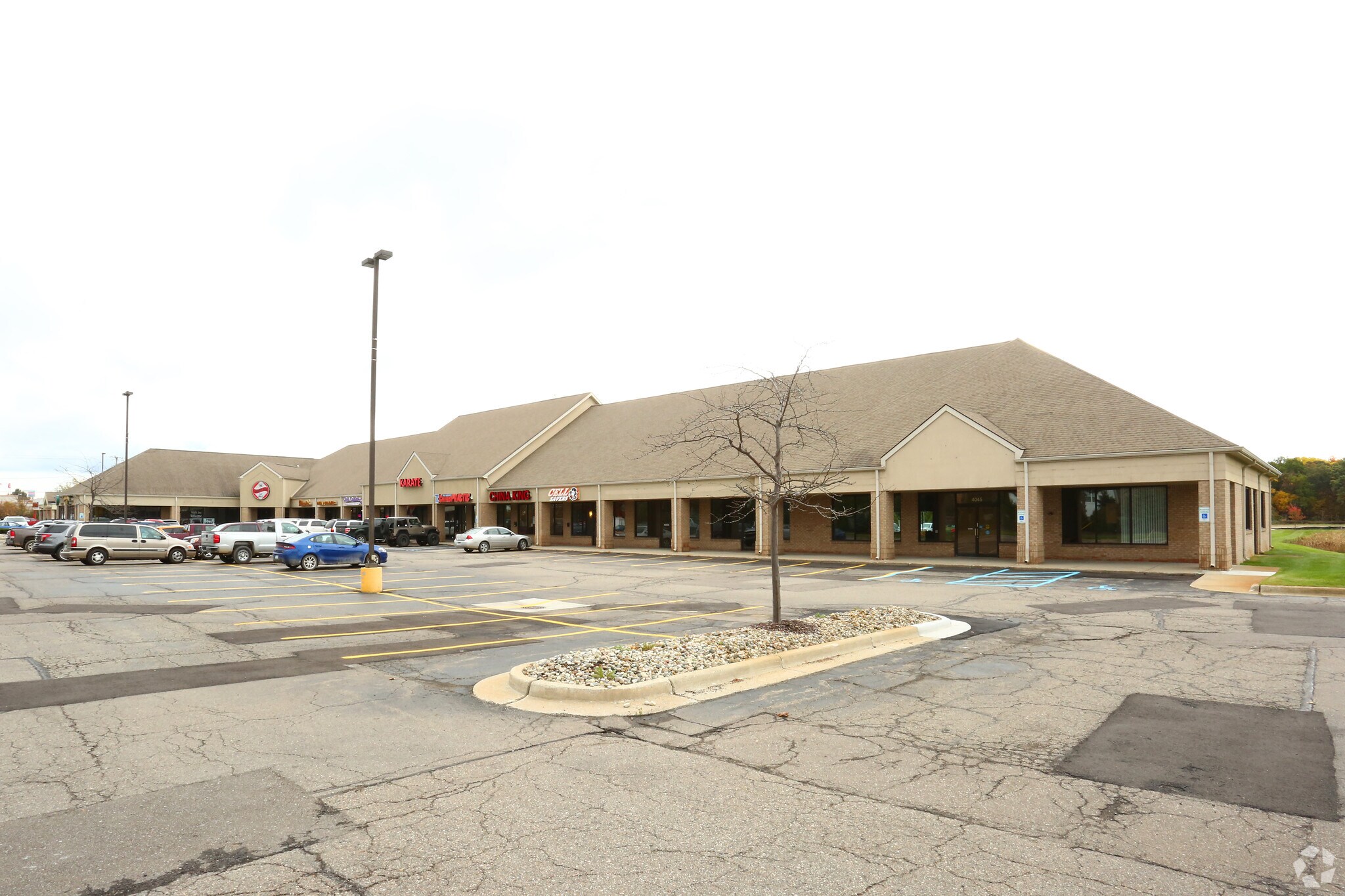 4009-4045 Owen Rd, Fenton, MI for sale Building Photo- Image 1 of 1