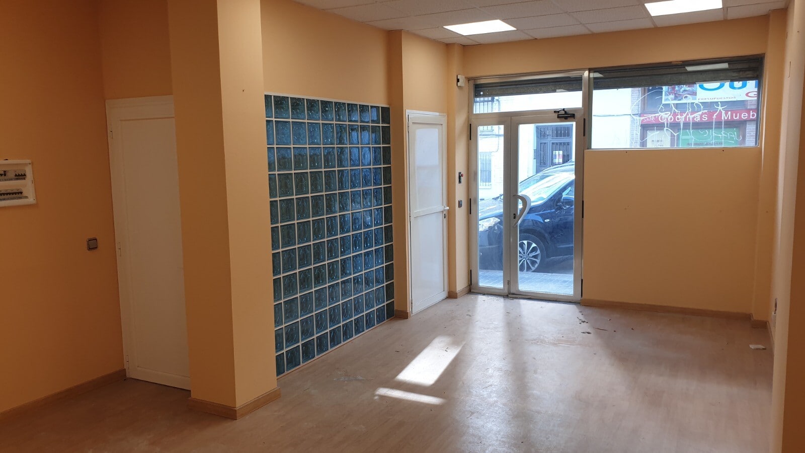 Calle Guipúzcoa, 6, Alcorcón, MAD 28921 - Unit 1 -  - Interior Photo - Image 1 of 7