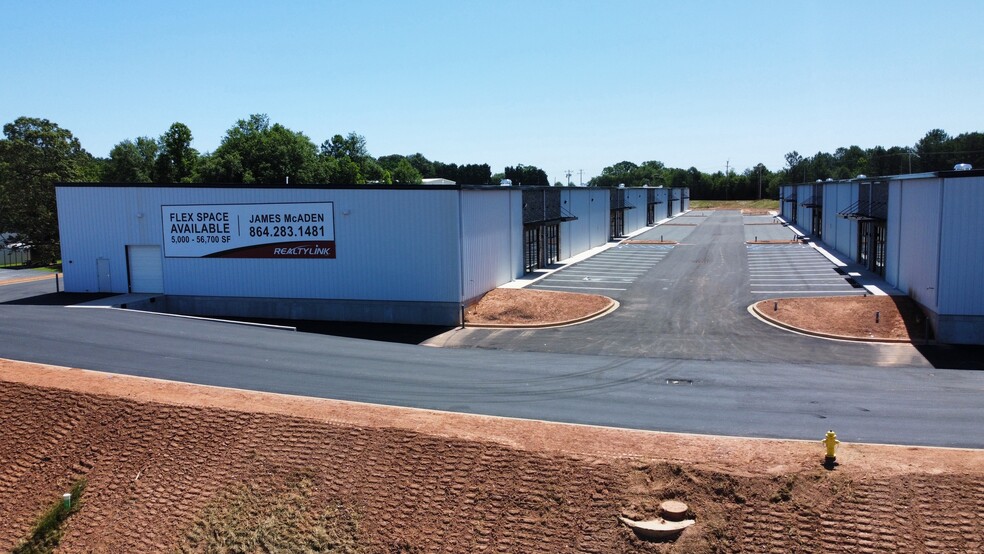 Augusta Rd & Donaldson Rd, Greenville, SC for lease - Building Photo - Image 3 of 20