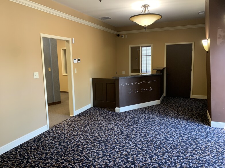 5080 Sunset Blvd, Lexington, SC for lease - Interior Photo - Image 3 of 14