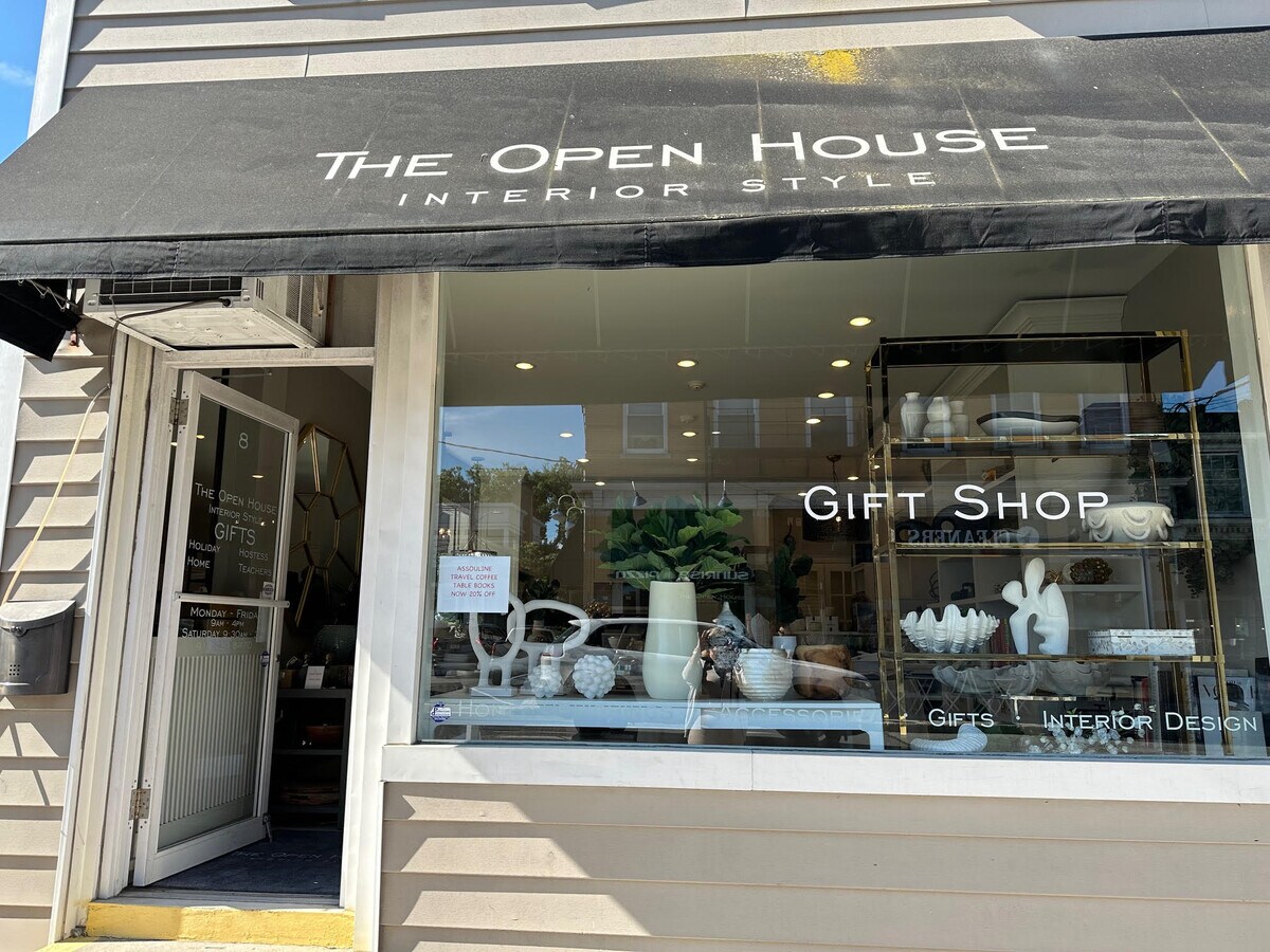 8 Purdy Ave, Rye, NY 10580