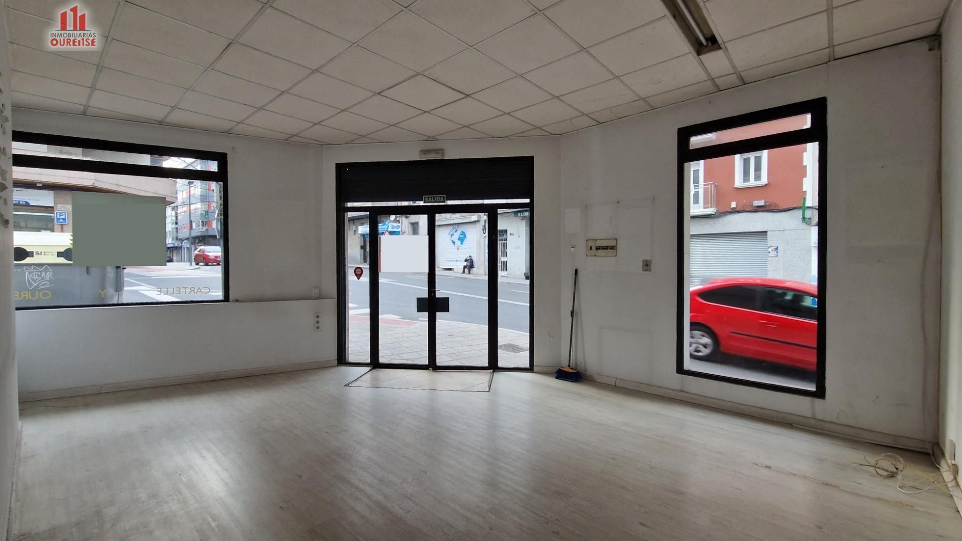 Retail in Ourense, Orense for lease Building Photo- Image 1 of 7