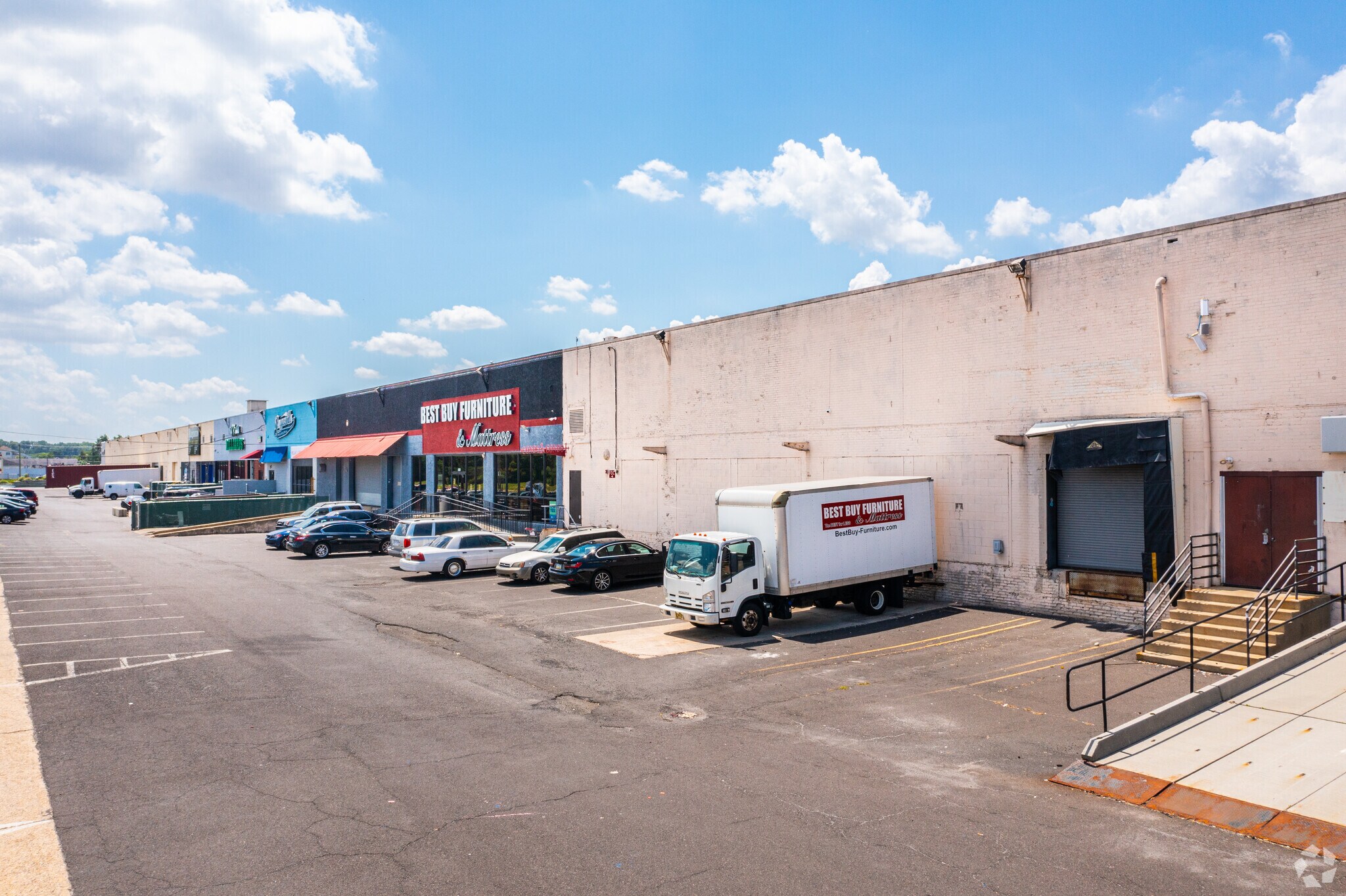 9490 Blue Grass Rd, Philadelphia, PA 19114 Industrial MixedUse
