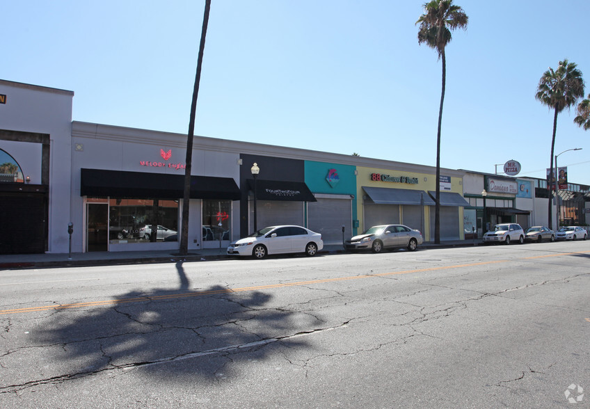 416-424 N Fairfax Ave, Los Angeles, CA for lease - Primary Photo - Image 1 of 29