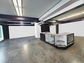 7718 104 St NW, Edmonton, AB for lease Interior Photo- Image 1 of 3