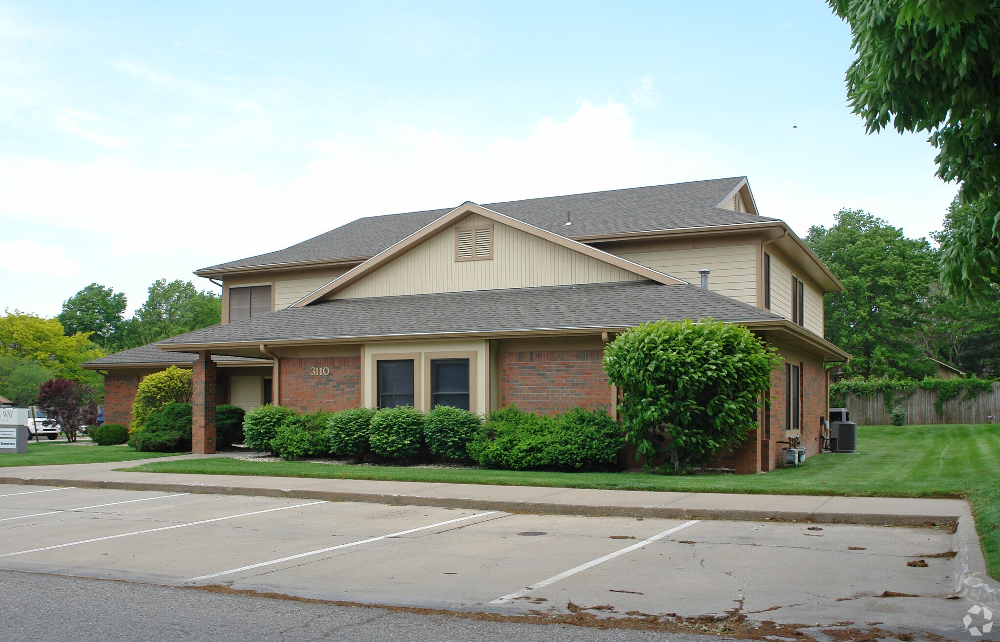 3110 Mesa Way, Lawrence, KS for sale Primary Photo- Image 1 of 1