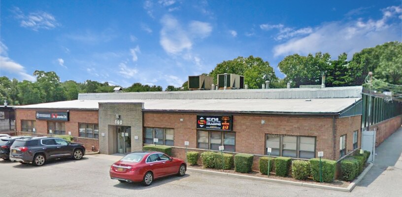 160-162 Terminal Dr, Plainview, NY for sale Building Photo- Image 1 of 1