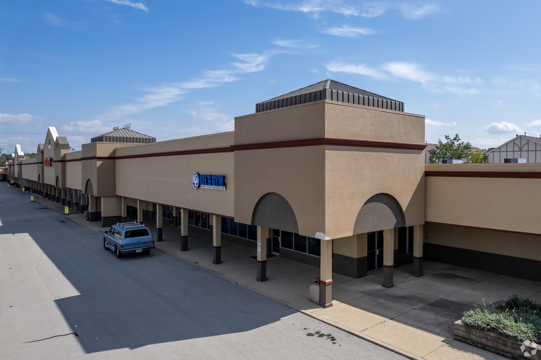 330518 Sq, Wood Dale, IL 60191 Square