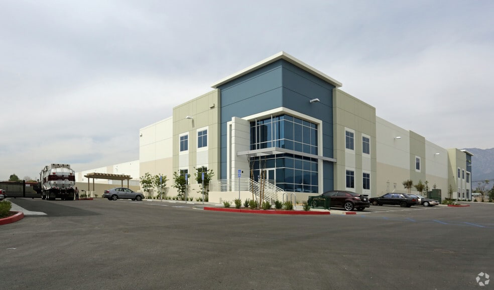 9089 8th St, Rancho Cucamonga, CA for sale - Building Photo - Image 1 of 13