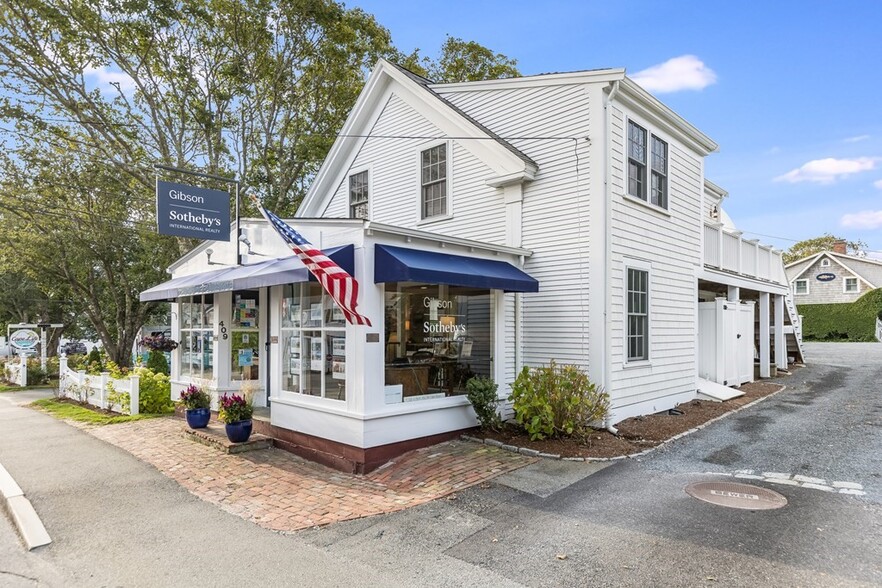 409 Main St, Chatham, MA for sale - Primary Photo - Image 1 of 38