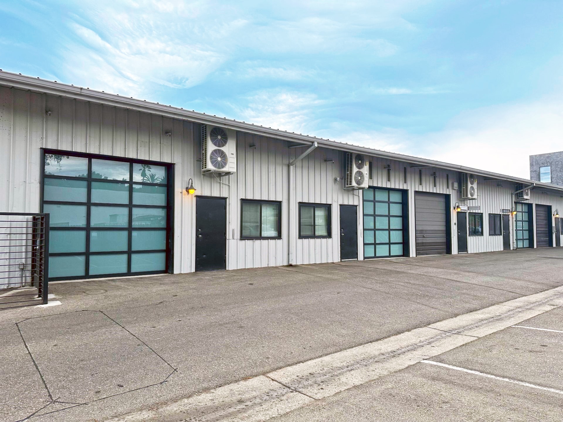 126 E Haley St, Santa Barbara, CA for lease Building Photo- Image 1 of 6