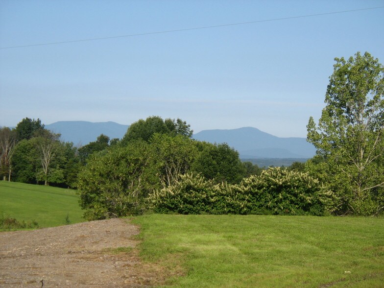 484 State Route 23, Claverack, NY 12513