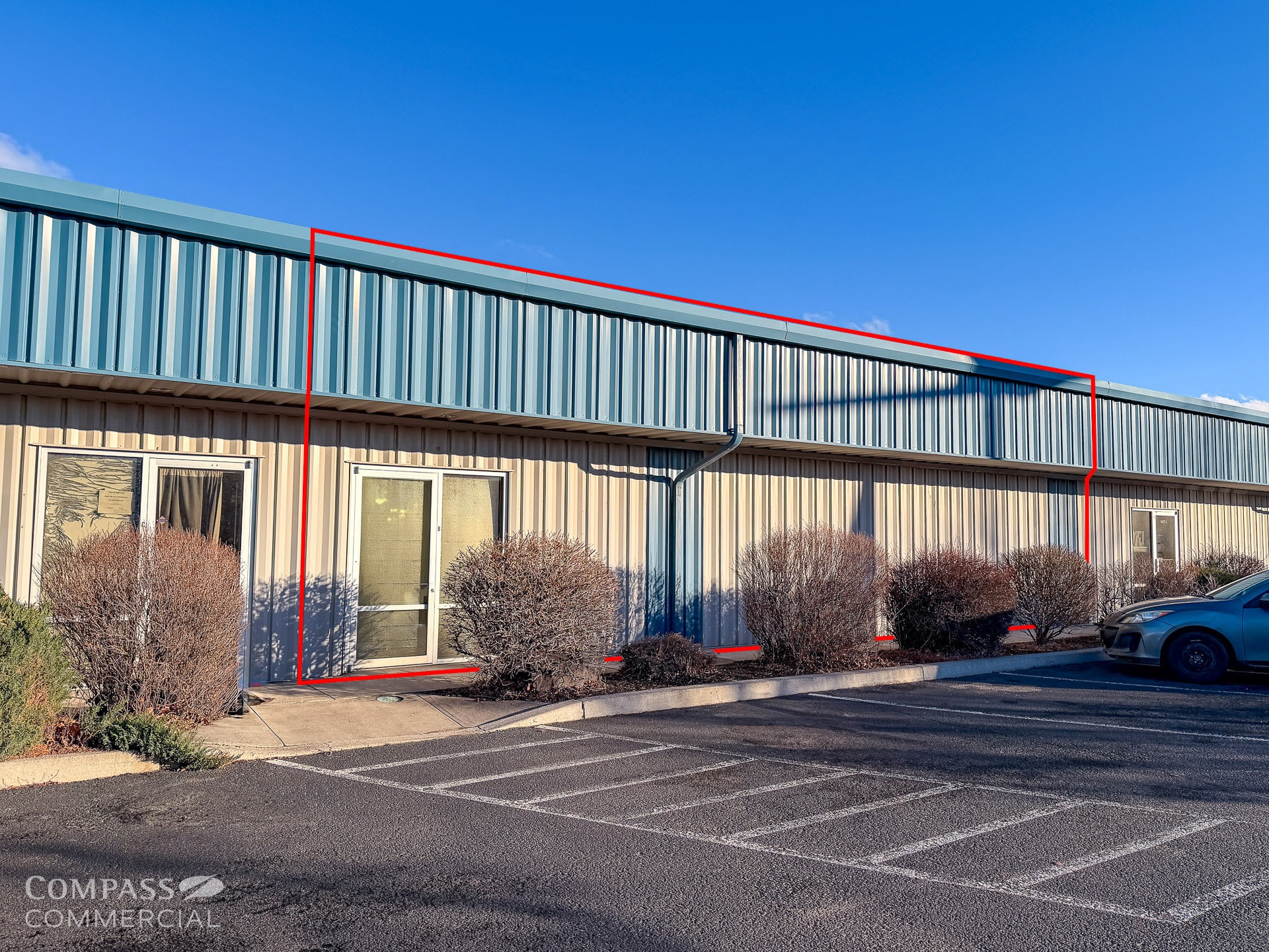 217 Pumice Ave, Redmond, OR for lease Interior Photo- Image 1 of 3