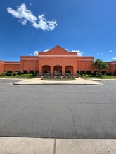 471 Lakeshore Pky, Rock Hill, SC for lease Building Photo- Image 1 of 6