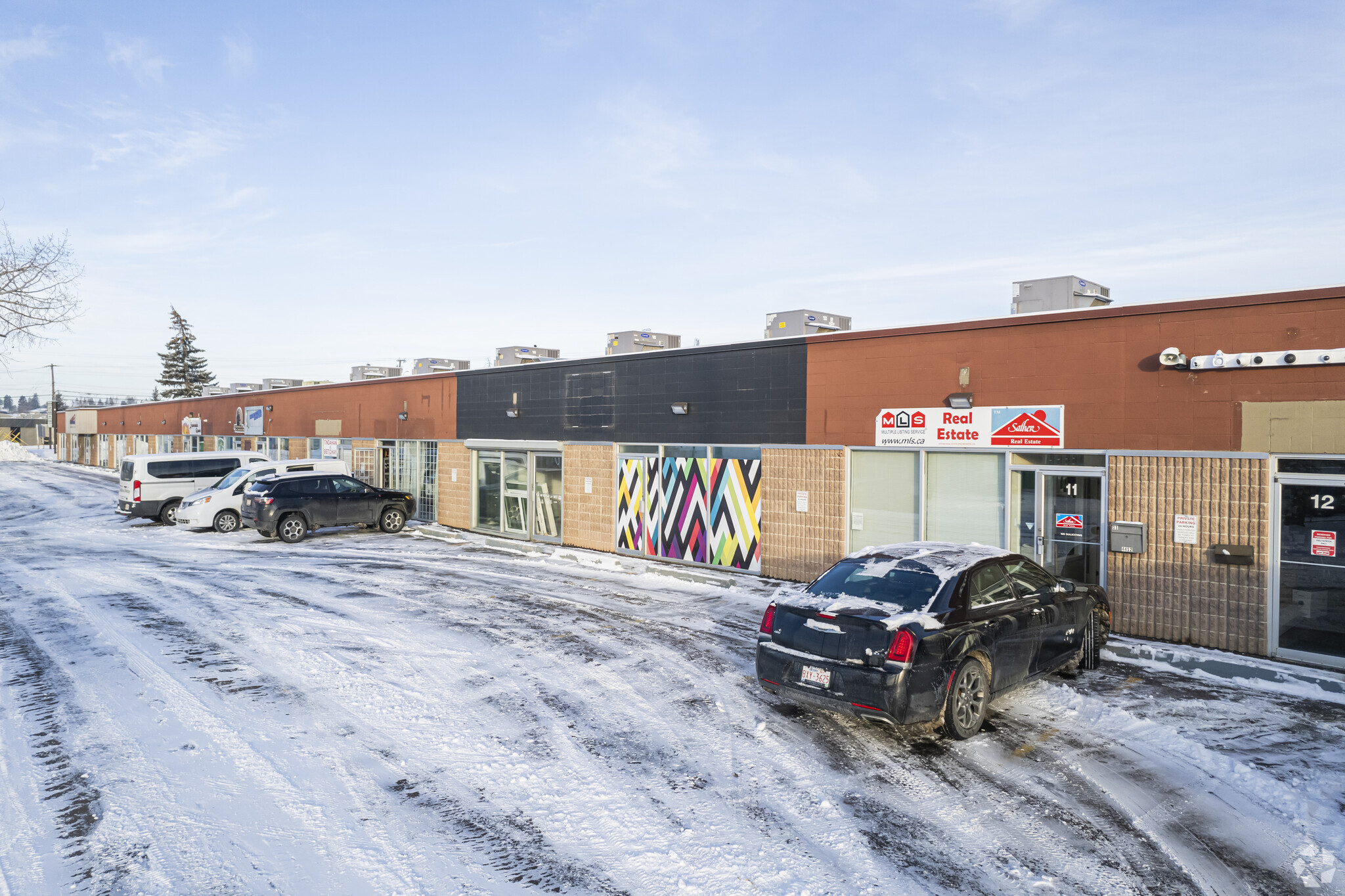 4412 Manilla Rd SE, Calgary, AB for lease Primary Photo- Image 1 of 7