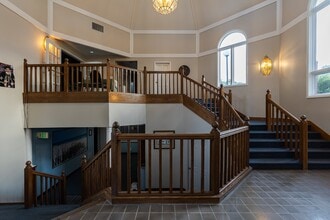 12525 Old Stone Dr, Indianapolis, IN for lease Interior Photo- Image 2 of 48