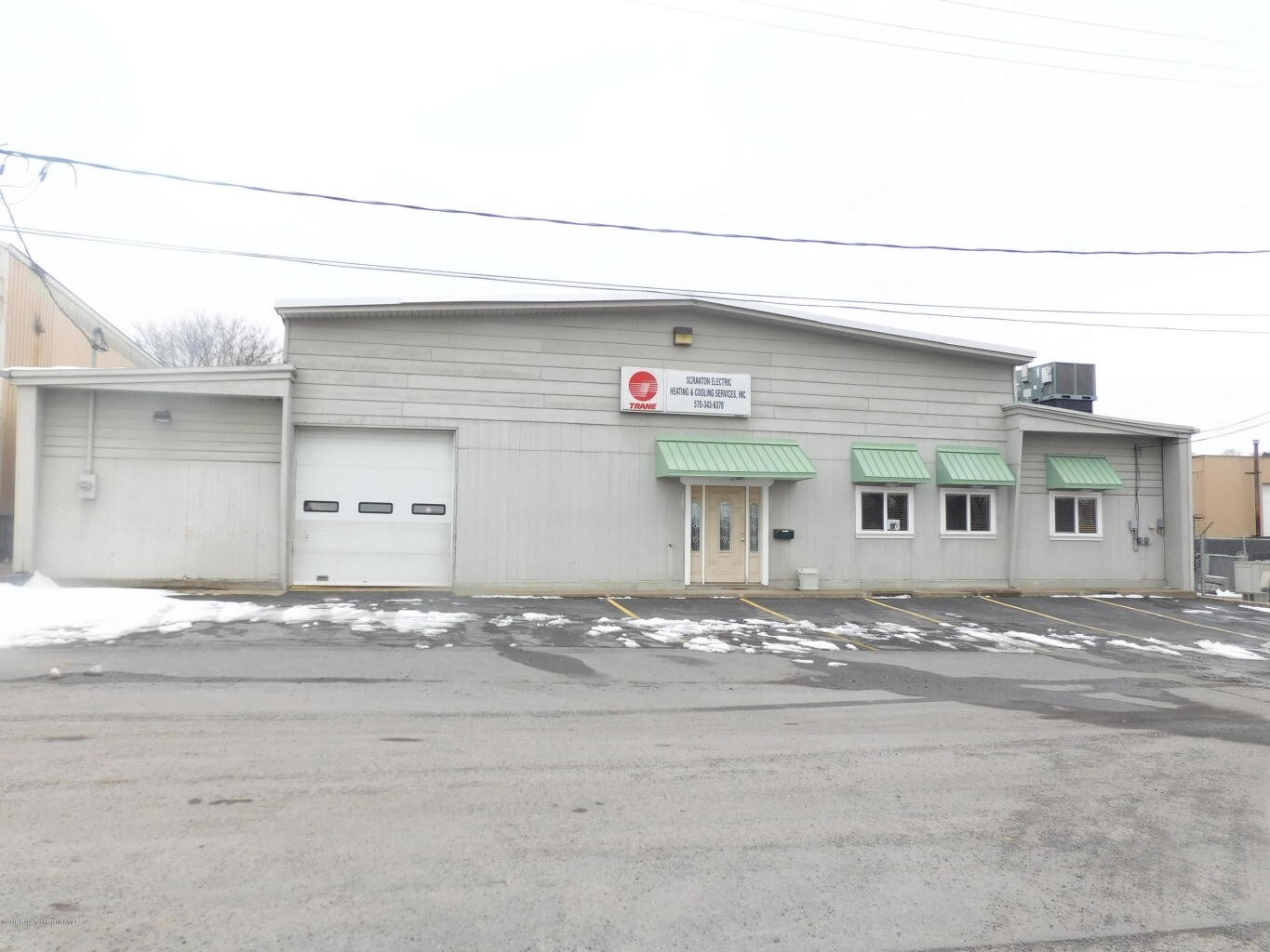 107 Middle St, Taylor, PA for sale Primary Photo- Image 1 of 1