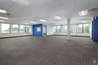 100 Apollo Dr, Chelmsford, MA for lease Interior Photo- Image 2 of 6