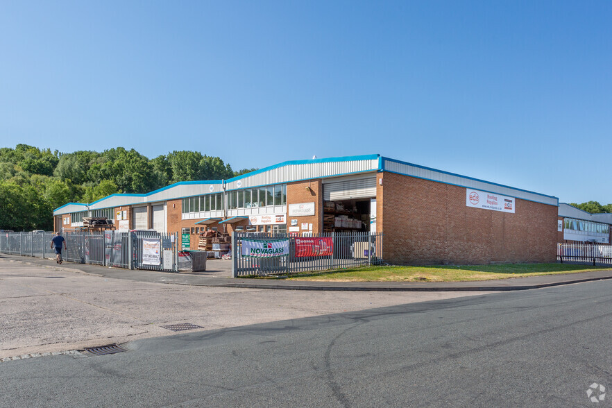 149-153 South Liberty Ln, Bristol for lease - Building Photo - Image 2 of 2