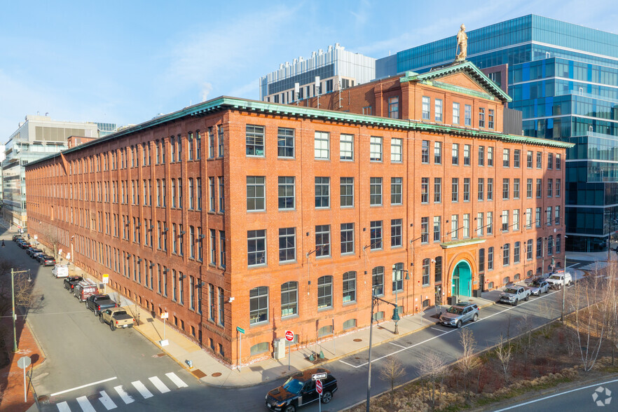 215 First St, Cambridge, MA for lease - Building Photo - Image 1 of 4