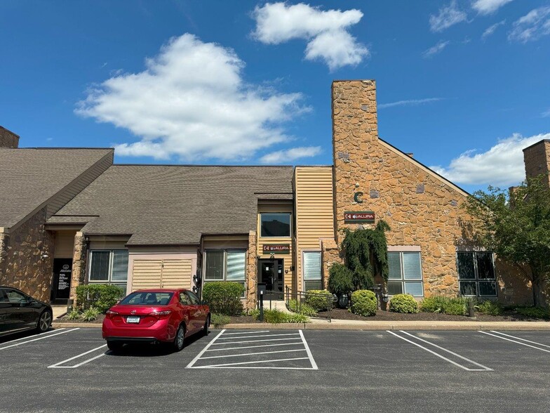 1000 Germantown Pike, Plymouth Meeting, PA for lease - Building Photo - Image 3 of 20