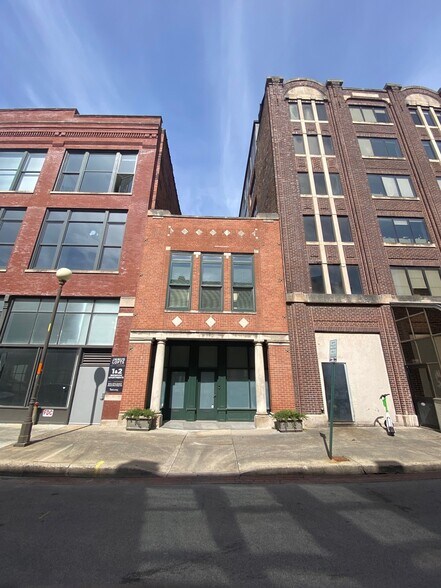 8 W Louisiana St, Indianapolis, IN for lease - Building Photo - Image 1 of 4