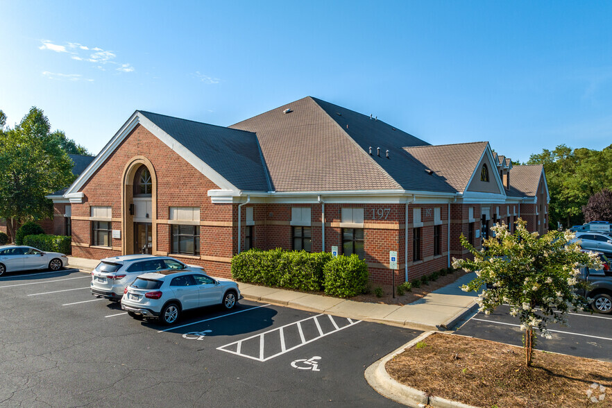 197 Piedmont Blvd, Rock Hill, SC for lease - Building Photo - Image 2 of 15