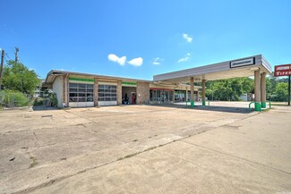 More details for 807 E Collin Raye Dr, De Queen, AR - Retail for Sale